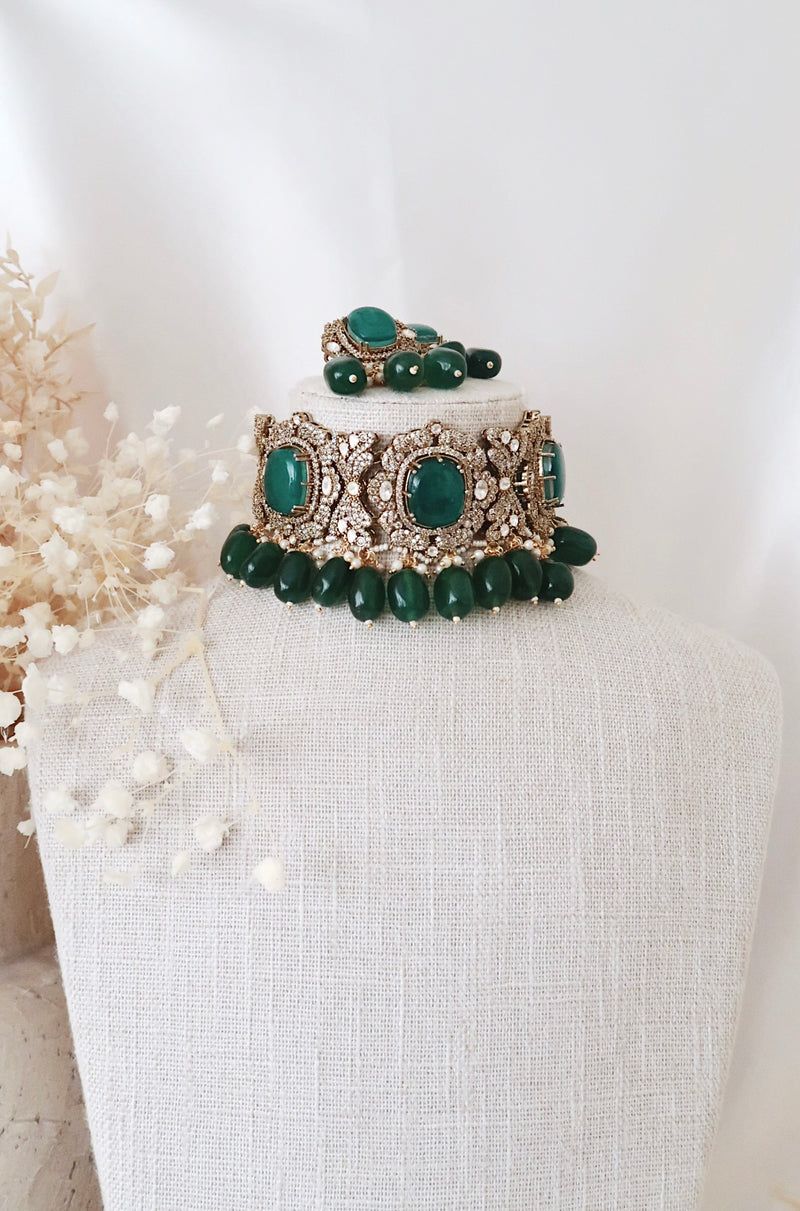 Nora Choker Set