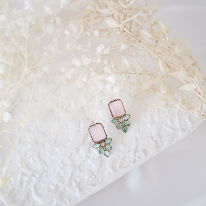 Jasmine Earrings (Light Pink/Blue)