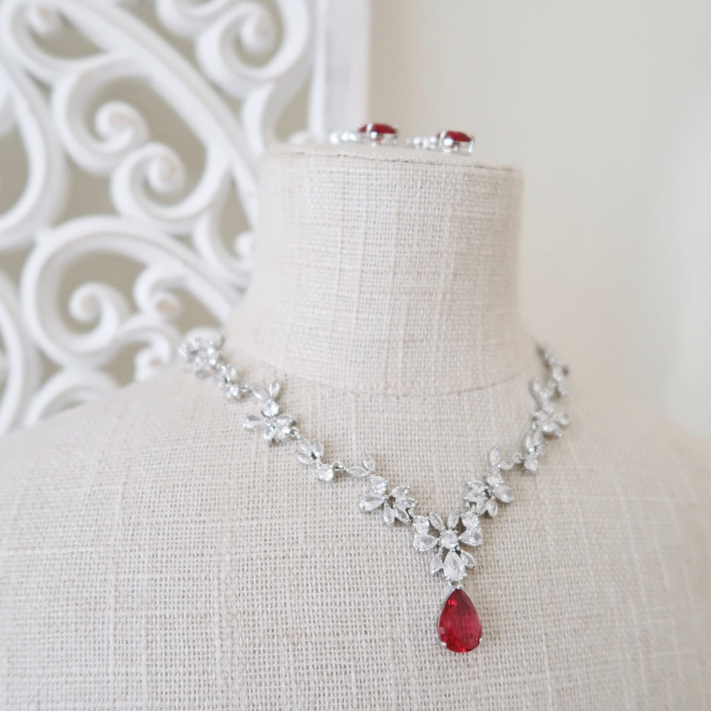 Piya Necklace Set (Ruby Red)