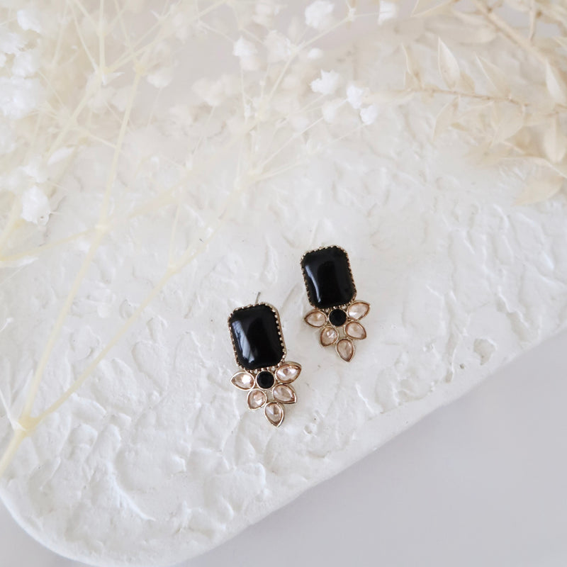 Jasmine Earrings (Black)