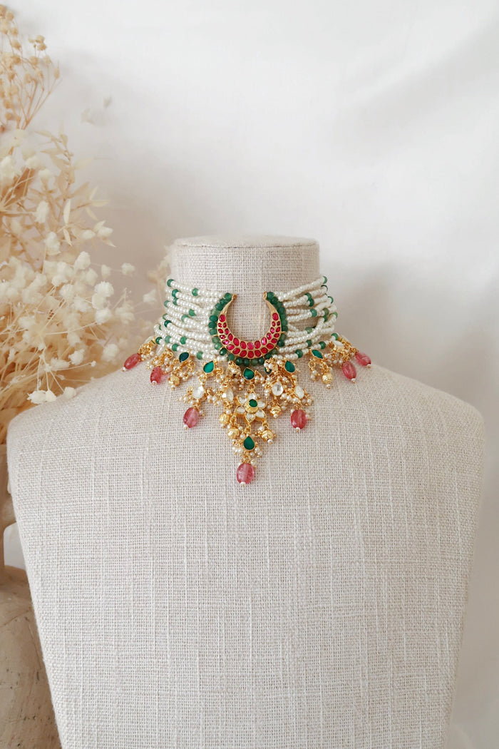 Zayra Kundan Set