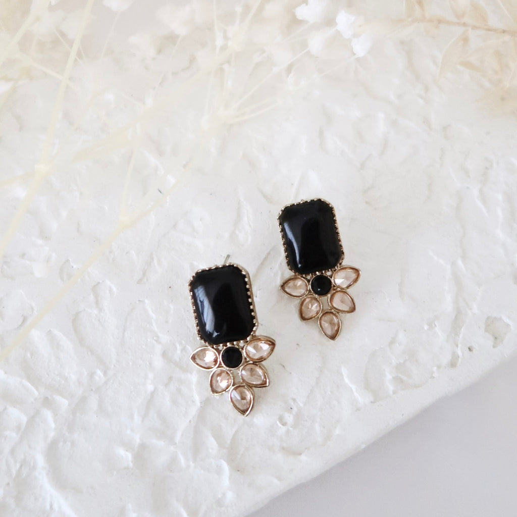 Jasmine Earrings (Black)