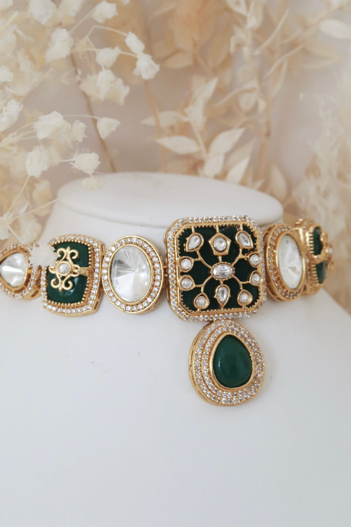 Rivaah Choker Set (Emerald)