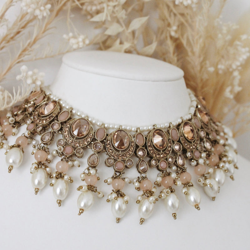 Anchal Necklace Set (Baby Pink)