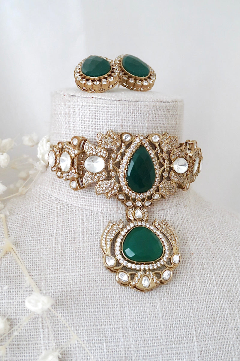 Reina Necklace Set (Emerald)