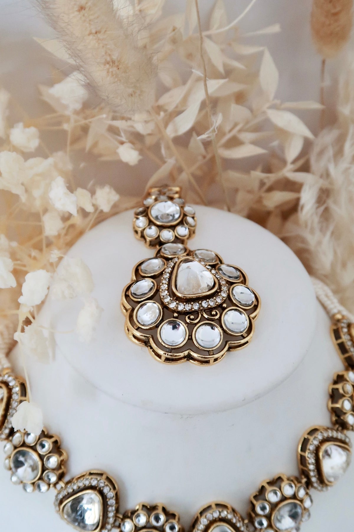 Amaira Necklace Set