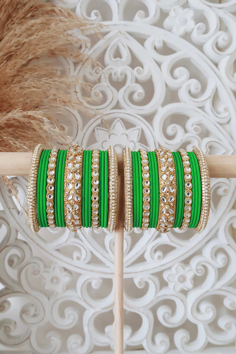 Kundan Bangle Set (Green)