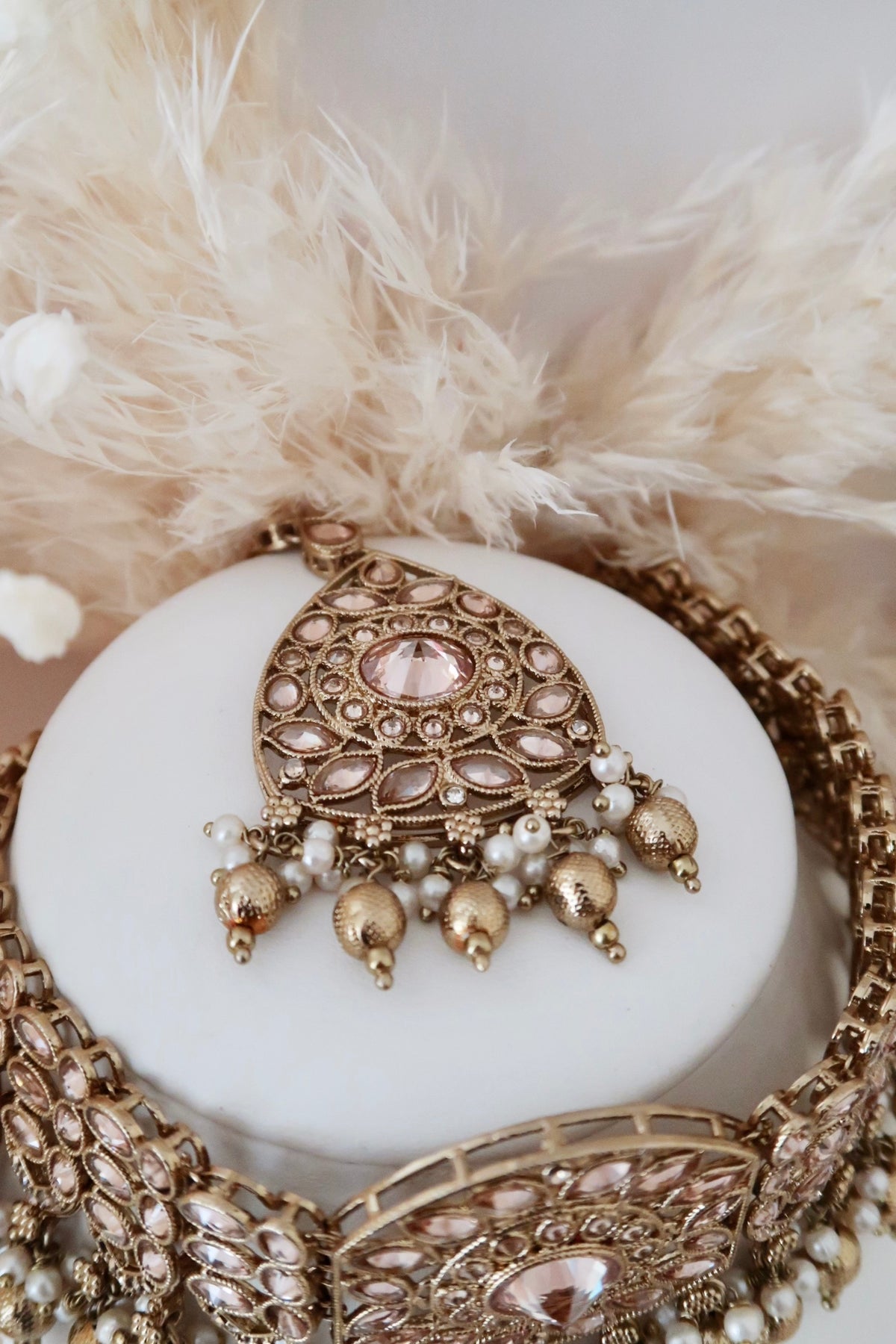 Noor Choker Set