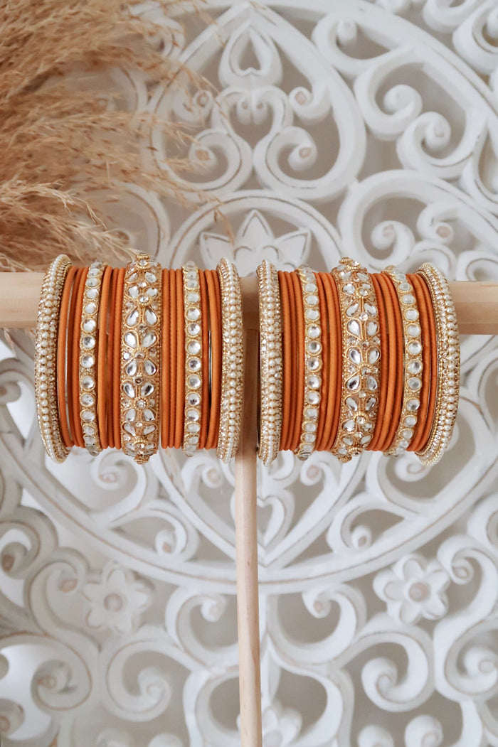 Kundan Bangle Set (Orange)