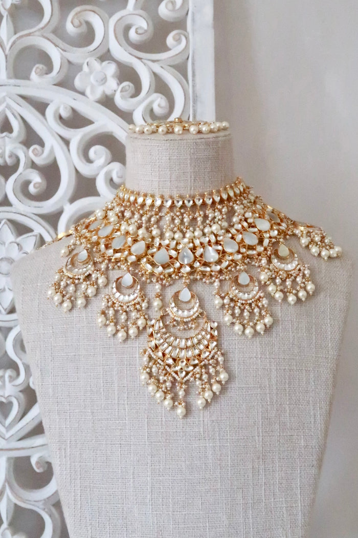 Seraya Kundan Bridal Set