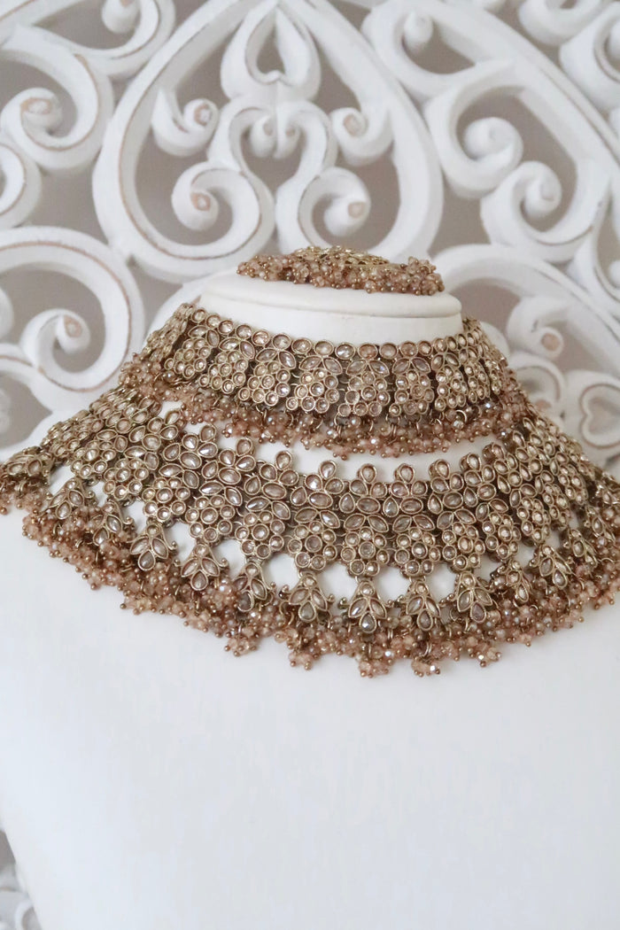 Samaira Bridal Set (Gold/Clear)