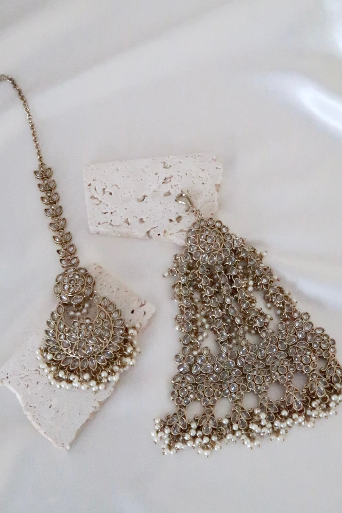 Samaira Bridal Set (Gold/Clear)