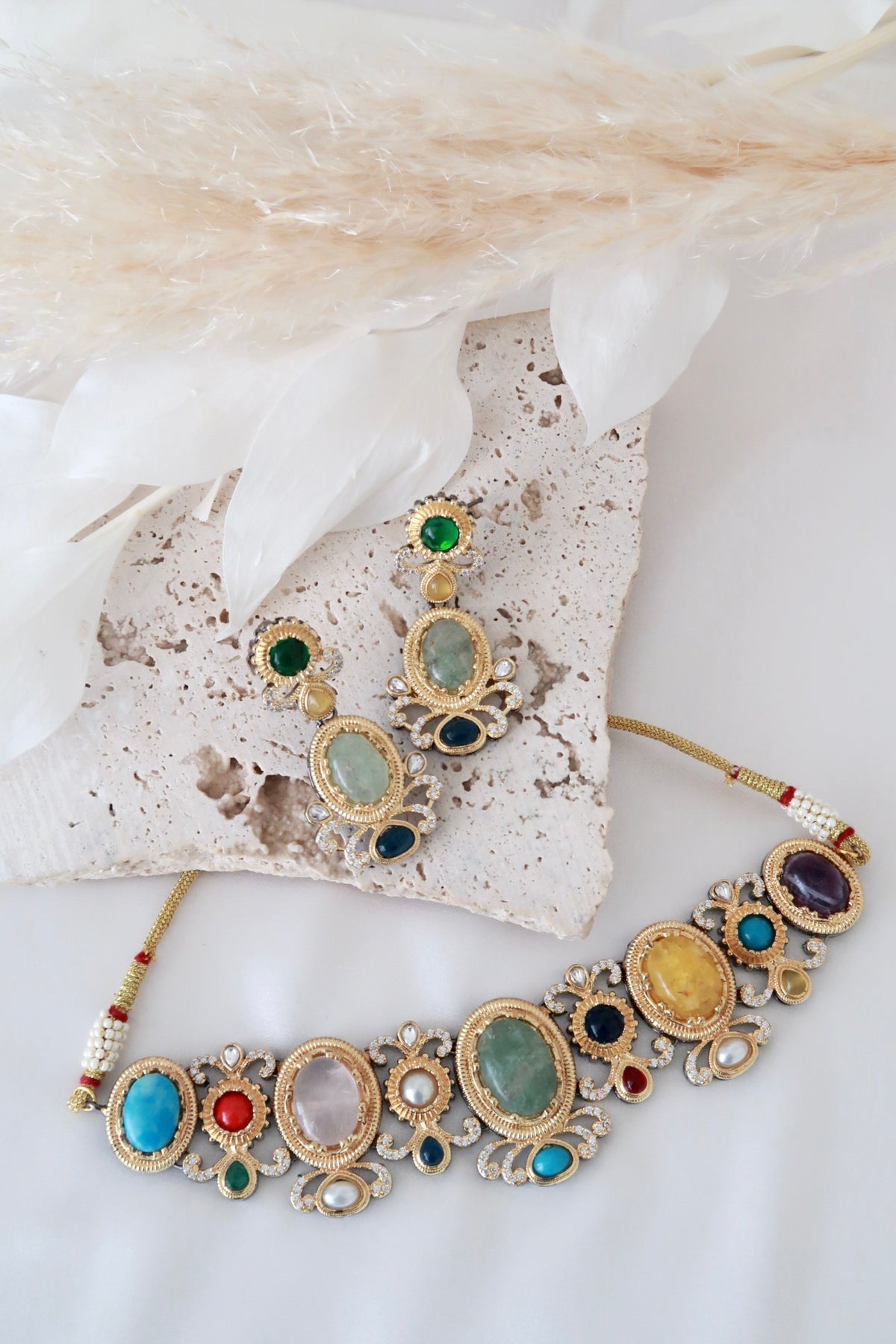 Aarvi Choker Set (Multi)