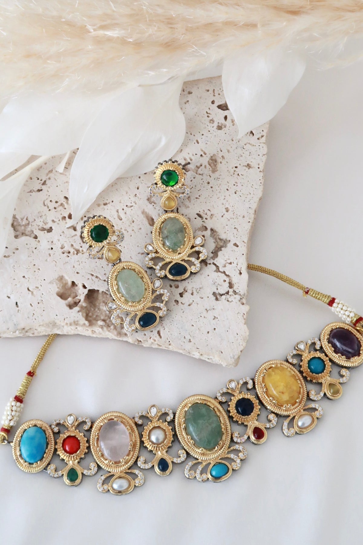 Aarvi Choker Set (Multi)