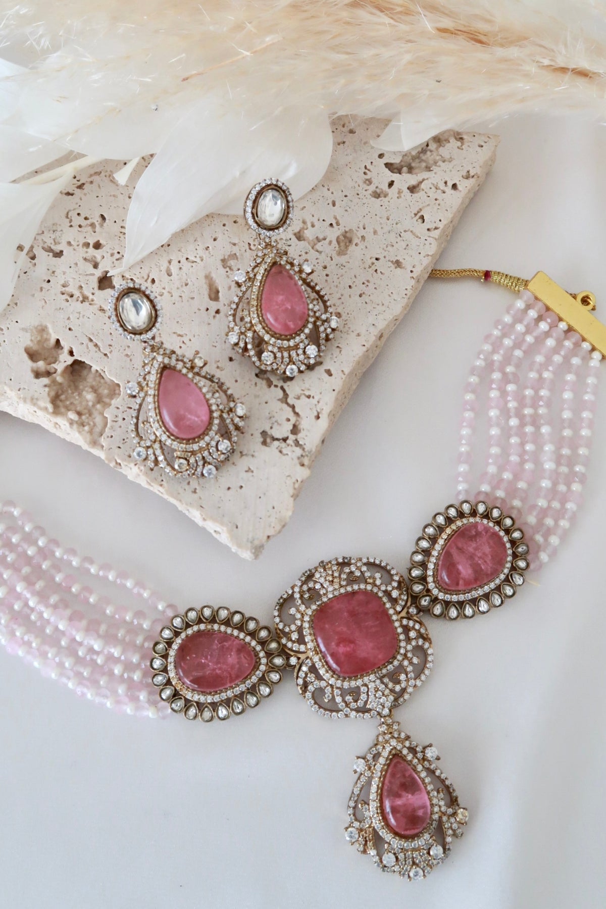 Meira Choker Set (Pink)