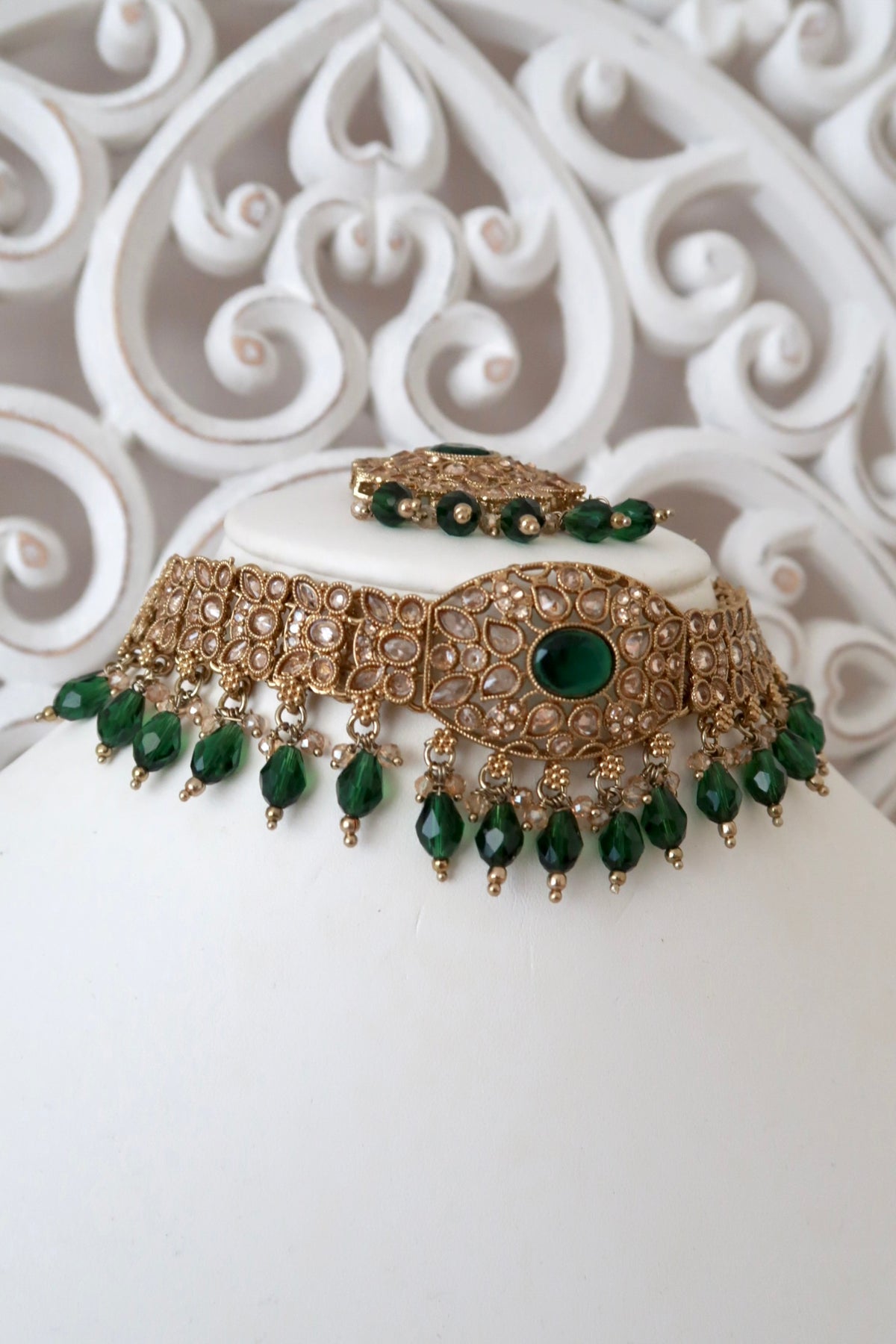 Anchal Choker Set (Emerald)