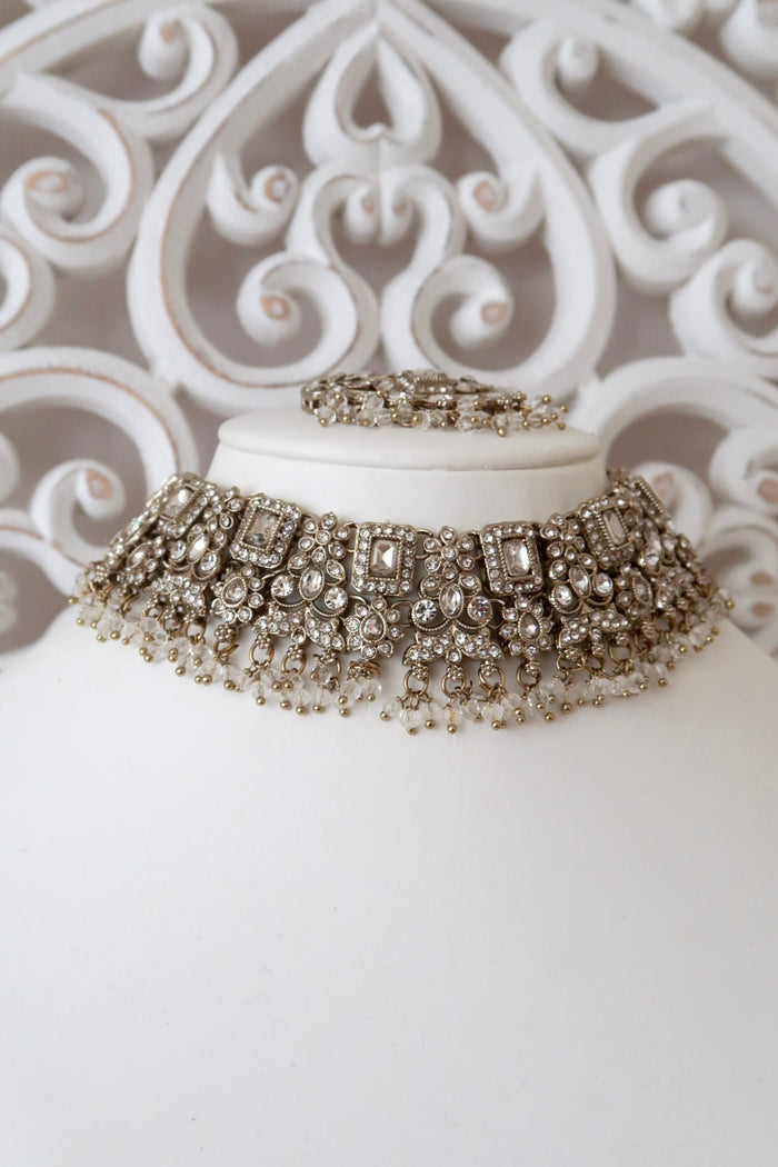 Nia Choker Set (Gold)