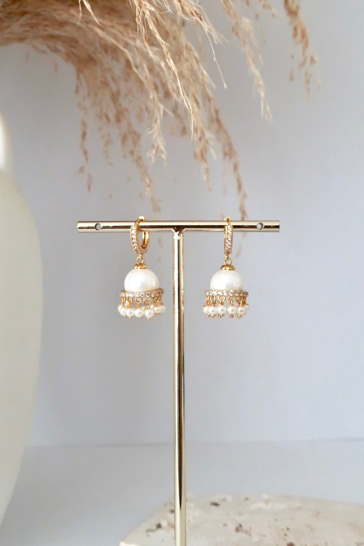 Elara Jhumka