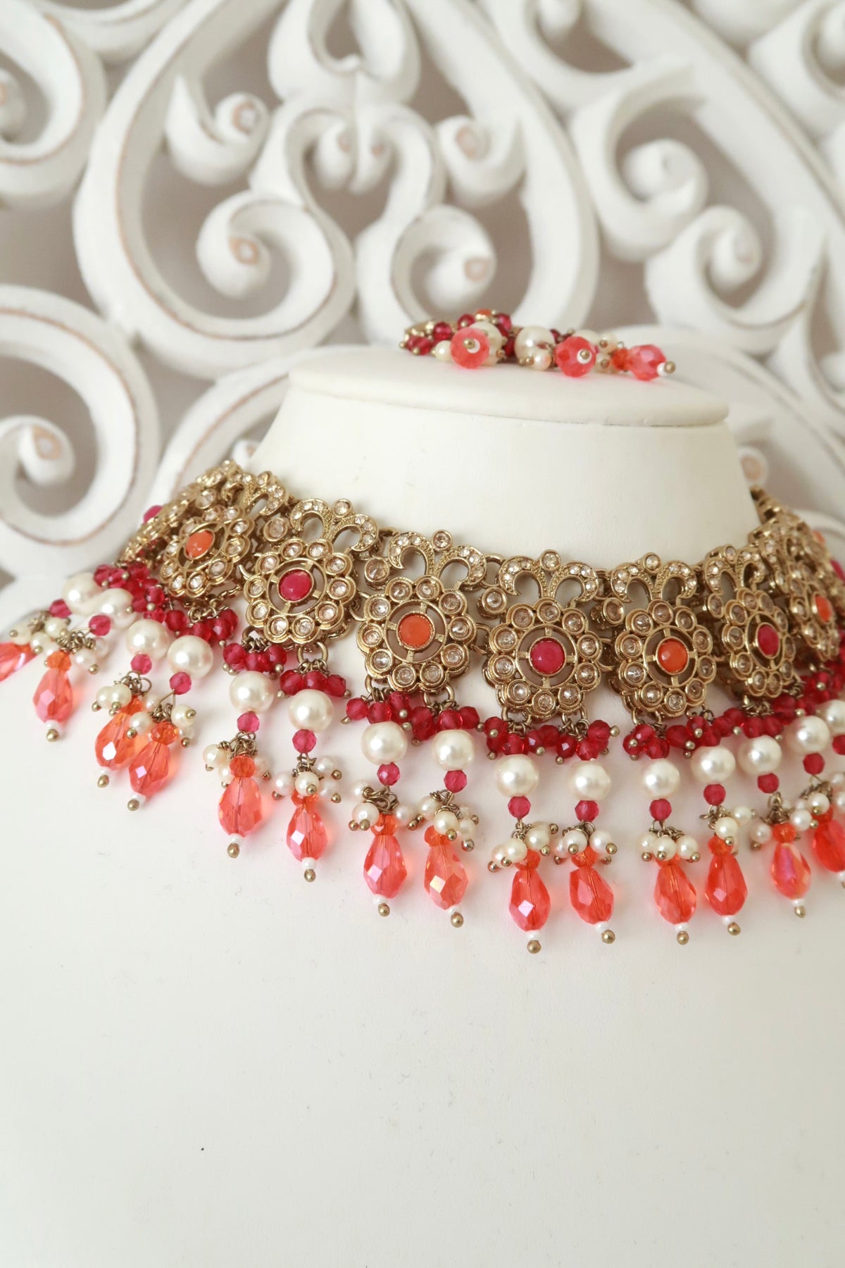 Daneen Necklace Set (Fuchsia)