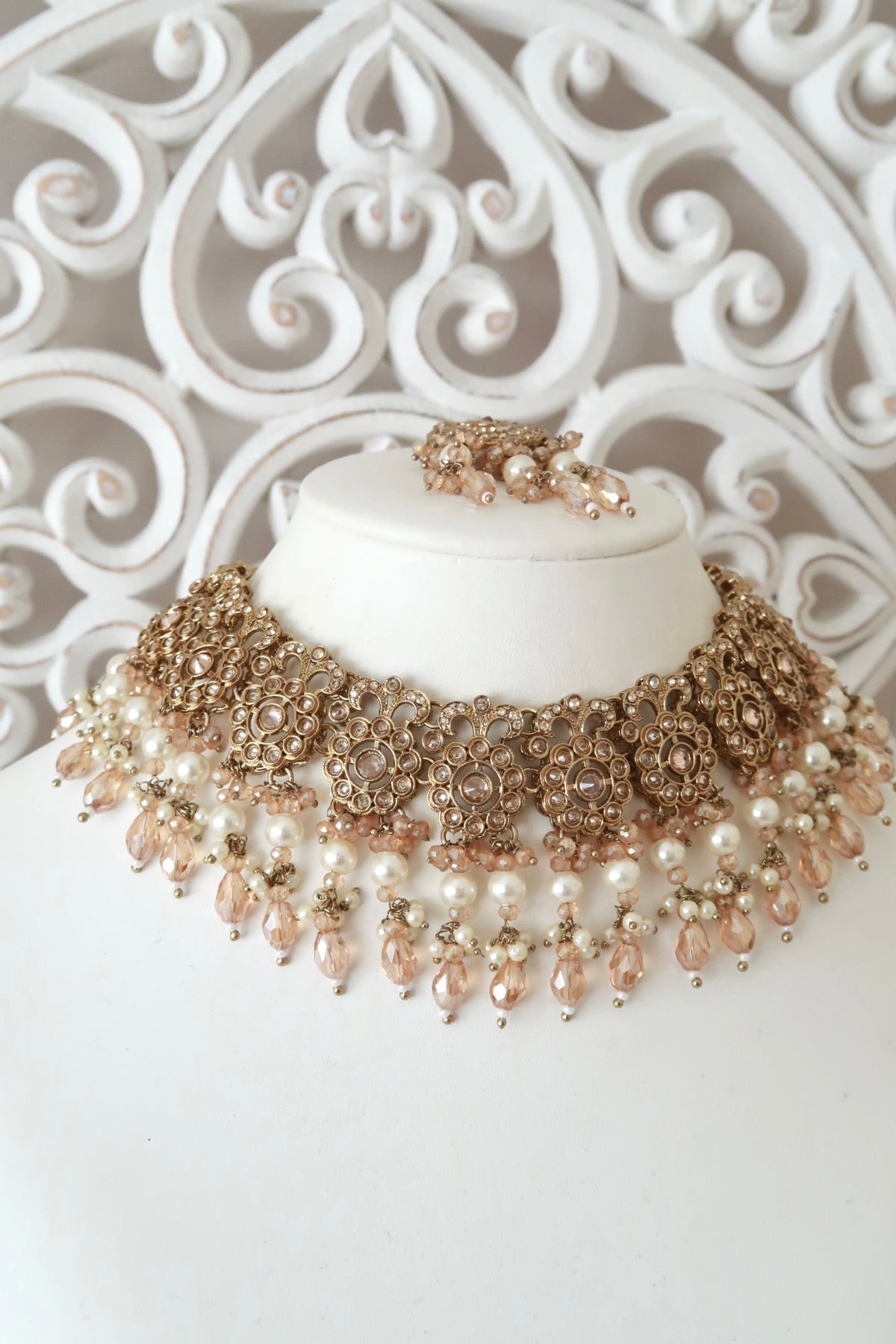 Daneen Necklace Set (Gold)