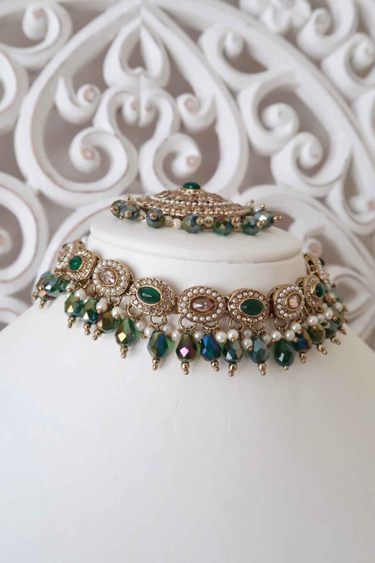 Zayra Choker Set (Emerald)
