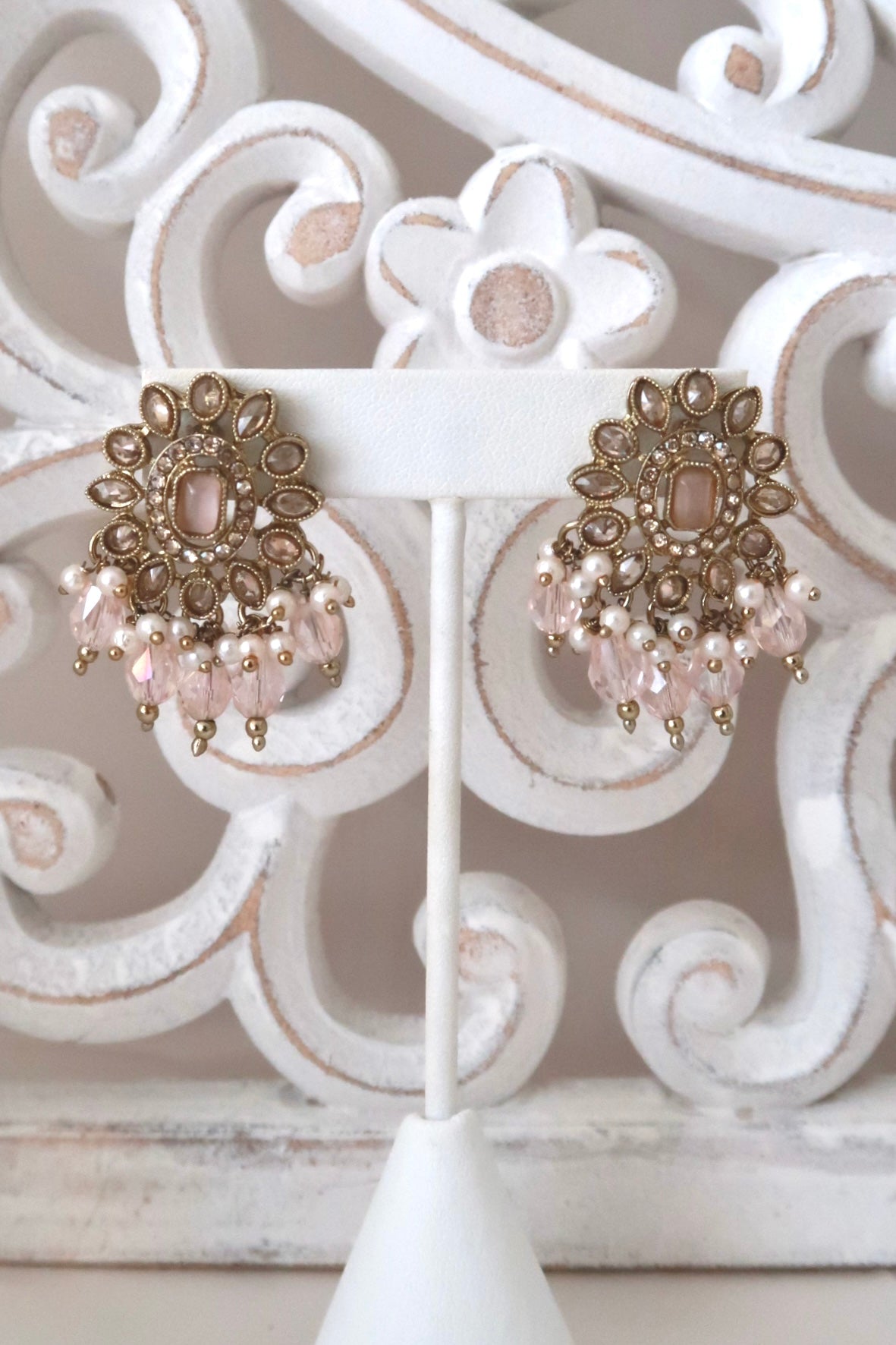 Elara Choker Set (Baby Pink)