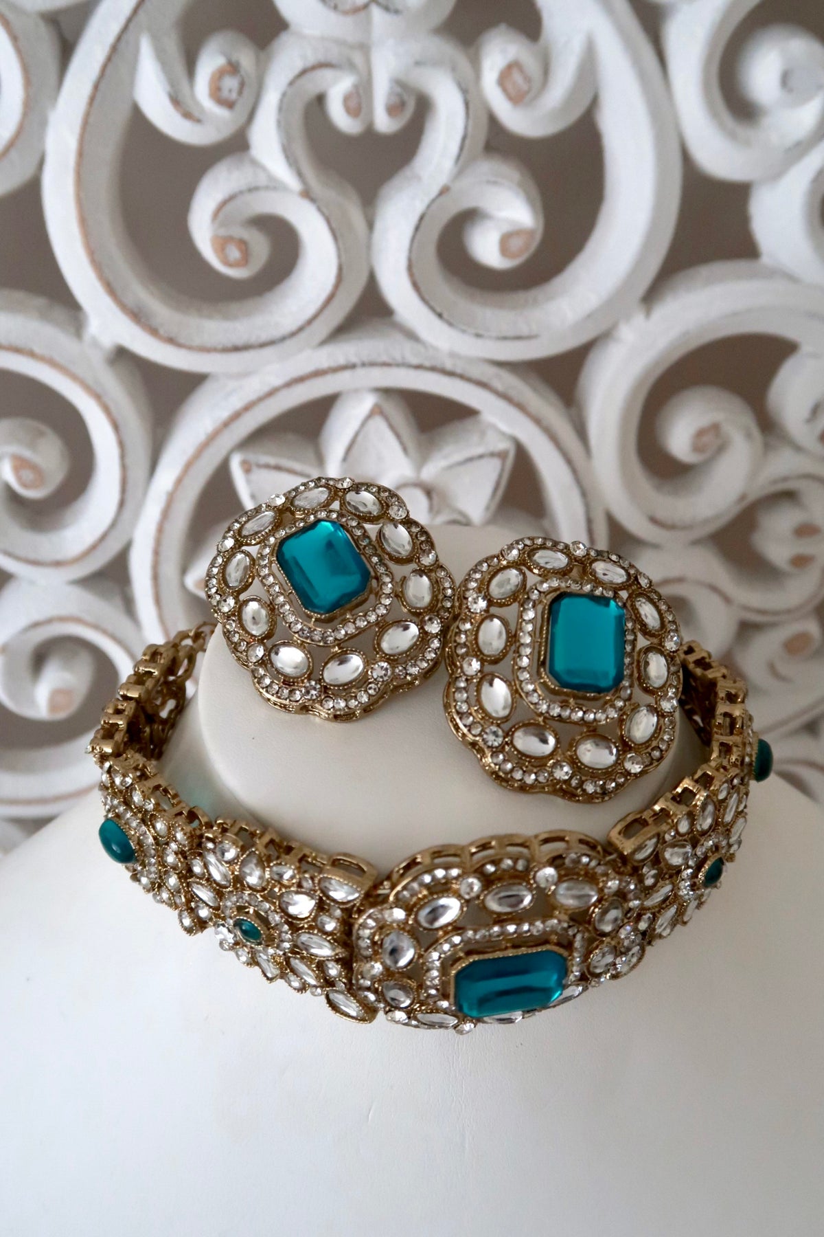 Meher Choker Set (Aqua)