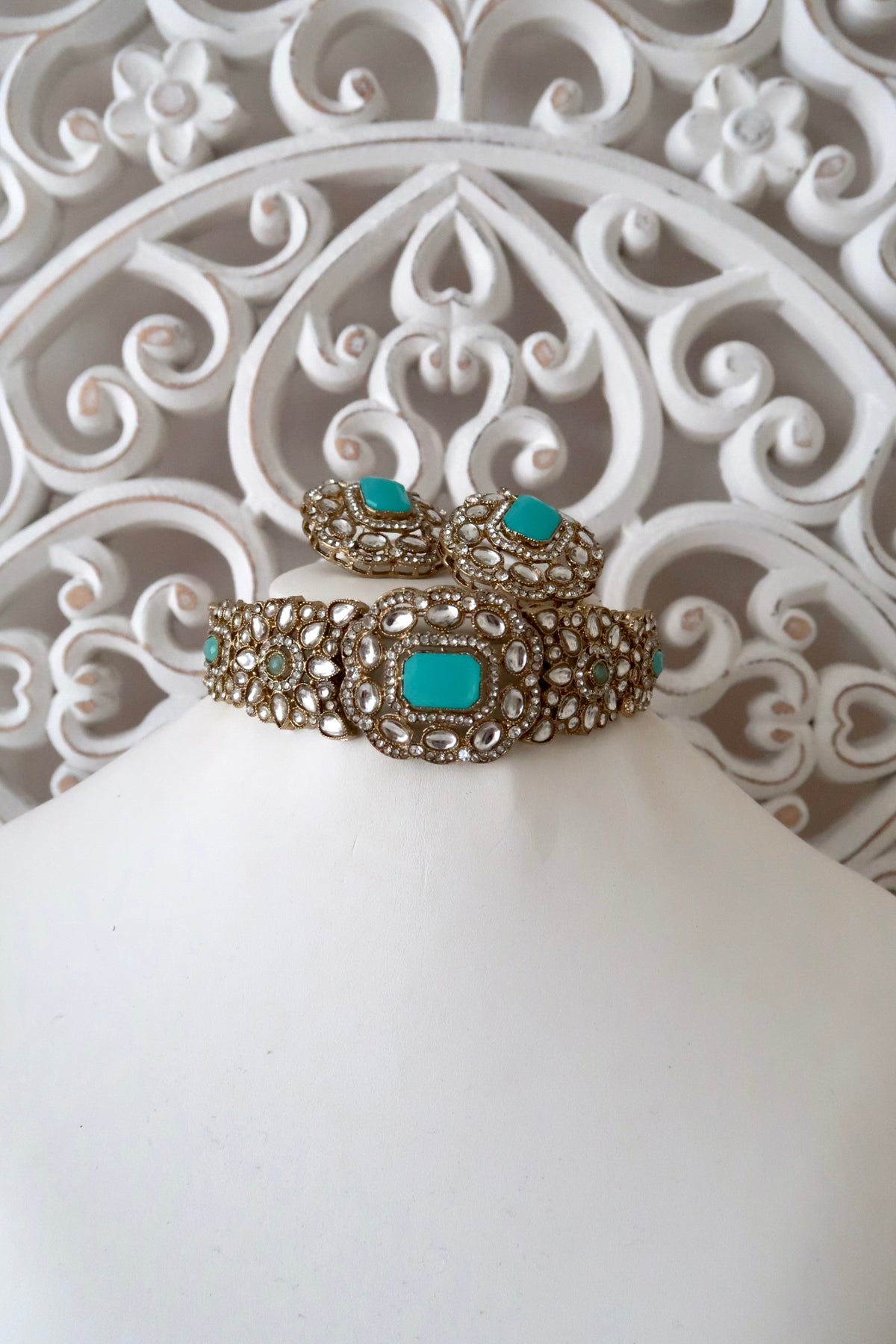 Meher Choker Set (Blue)
