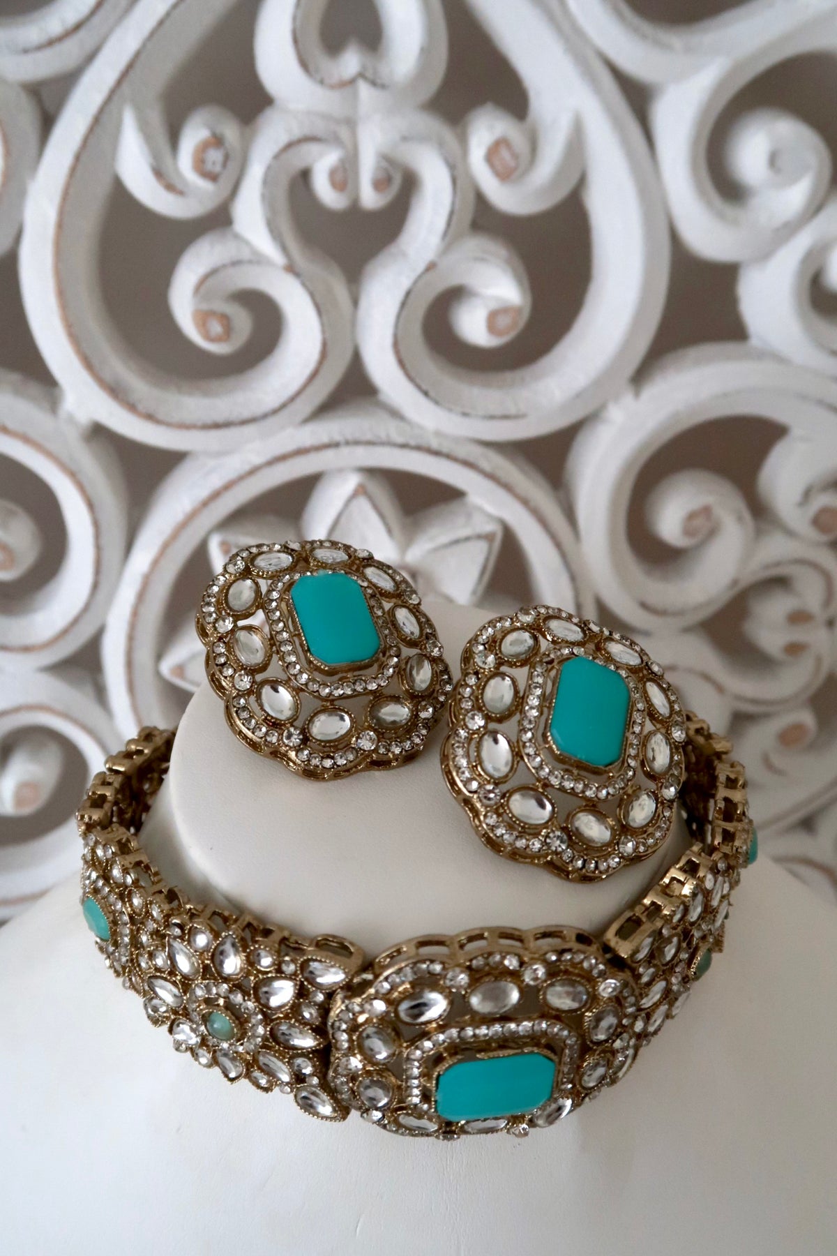 Meher Choker Set (Blue)