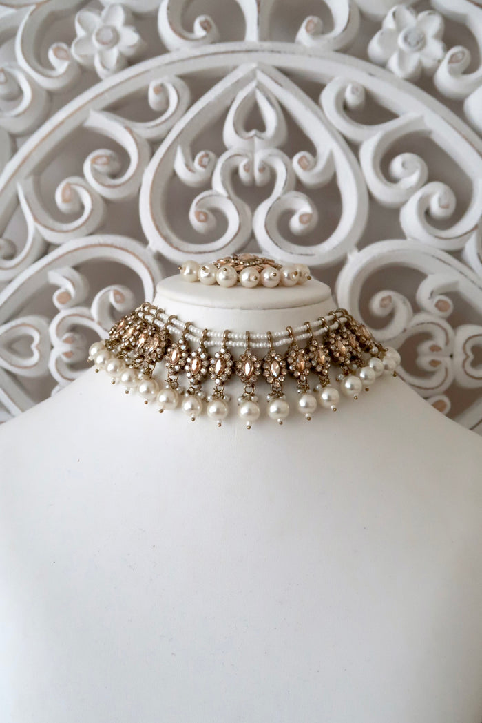 Ayelle Choker Set