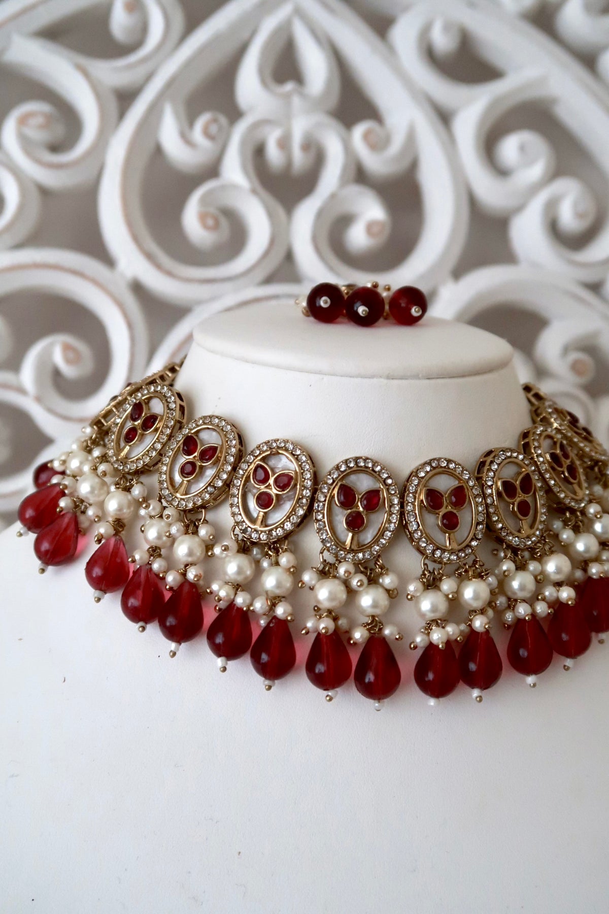 Sorelle Necklace Set (Ruby Red)