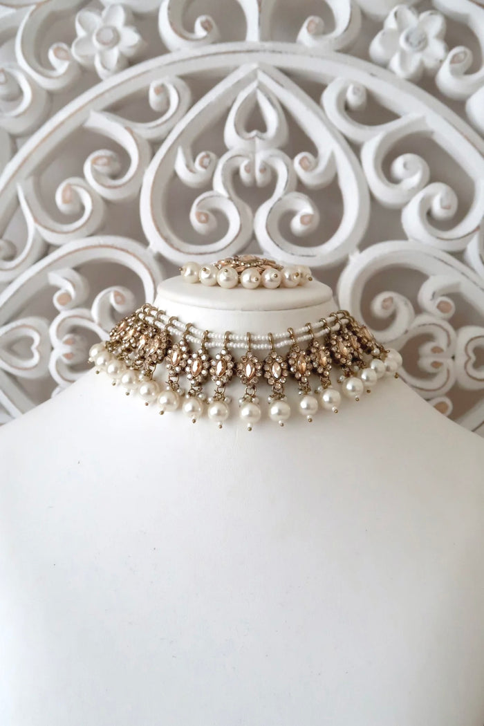 Ayelle Choker Set