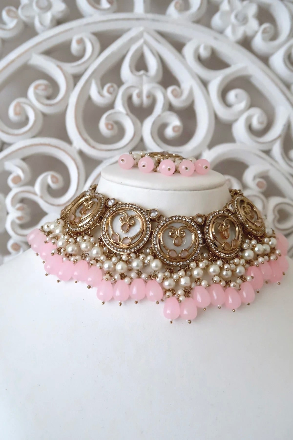 Zariya Necklace Set (Baby Pink)