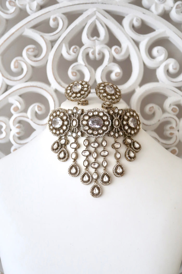 Aviya Necklace Set