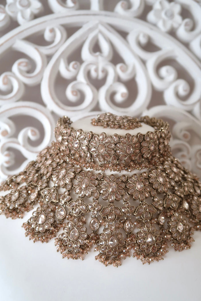 Aarna Bridal Set